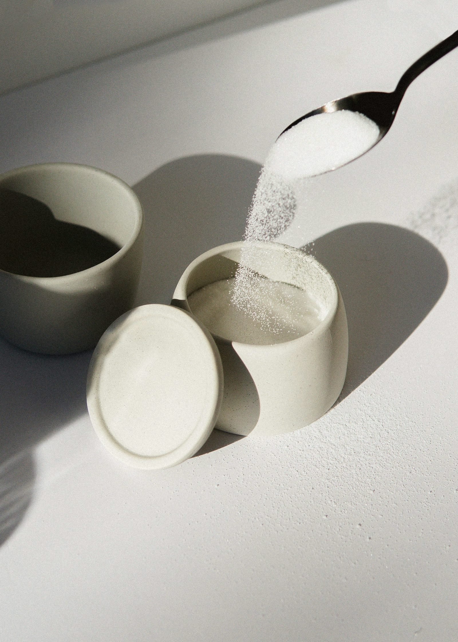 White ceramic mugs for corporate drinkware gifting